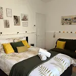 Au Cosy Garden